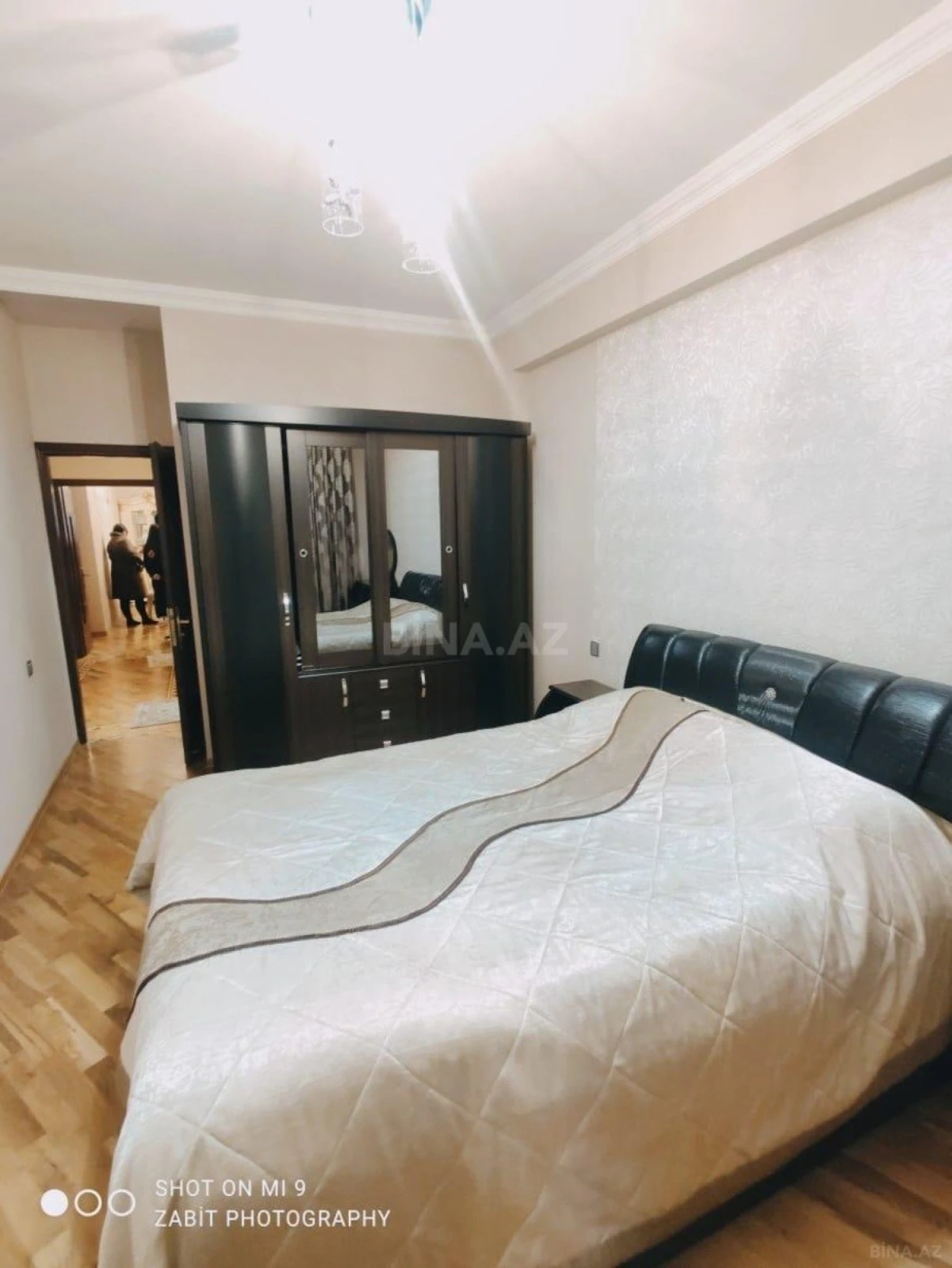 Kirayə verilir 3 otaqlı mənzil 120 m²