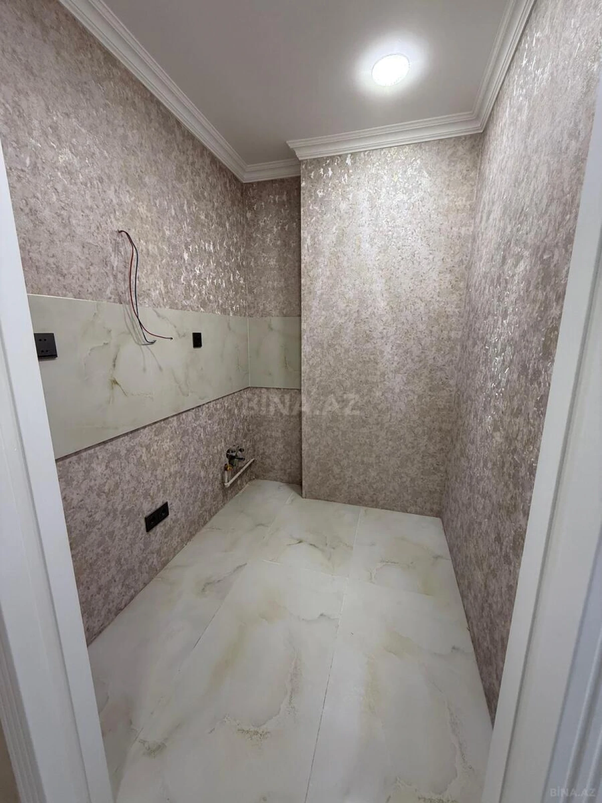 Satılır 2 otaqlı mənzil 45 m²
