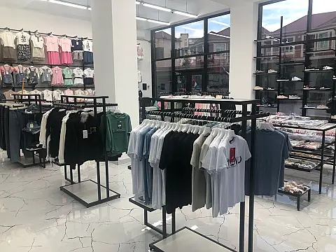 Satılır obyekt 65 m²