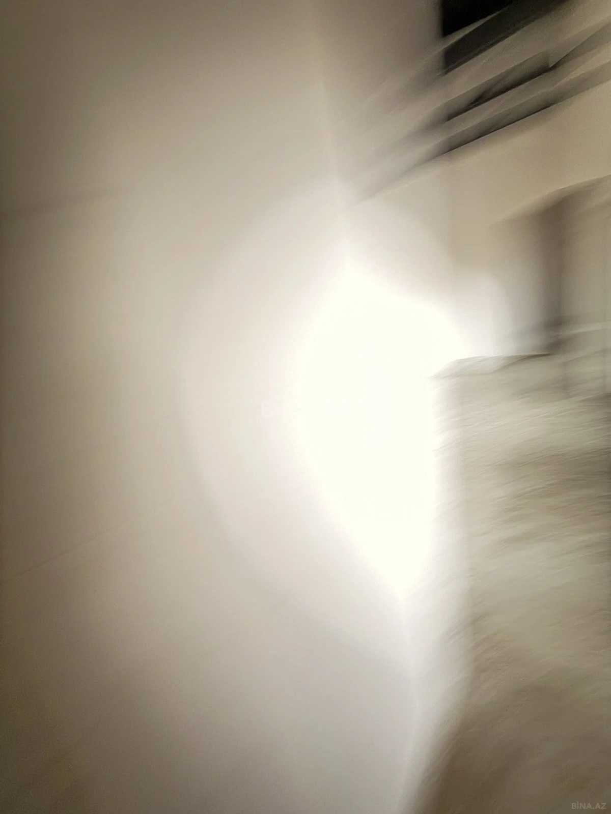 Satılır 15 otaqlı həyət evi 200 m²