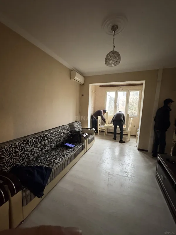 Kirayə verilir 2 otaqlı mənzil 60 m²