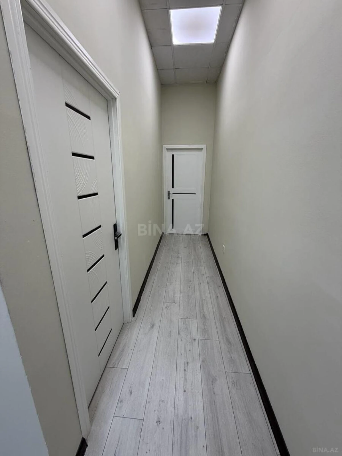 Kirayə verilir 1 otaqlı ofis 15 m²