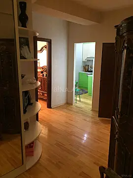 Satılır 2 otaqlı mənzil 65 m²