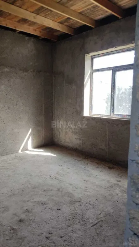 Satılır 5 otaqlı həyət evi 160 m²