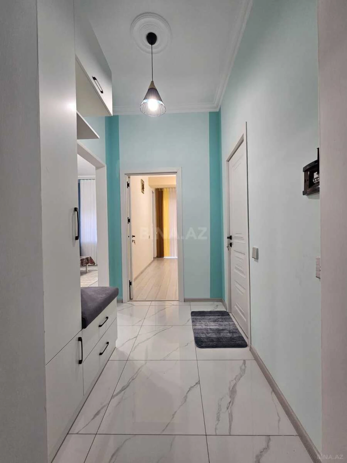 Kirayə verilir 2 otaqlı mənzil 65 m²