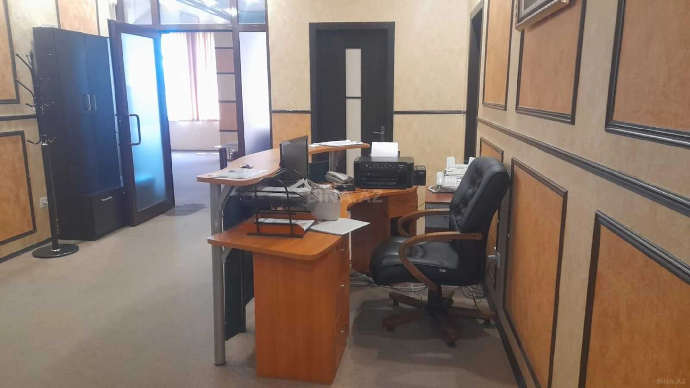 Kirayə verilir 5 otaqlı ofis 270 m²