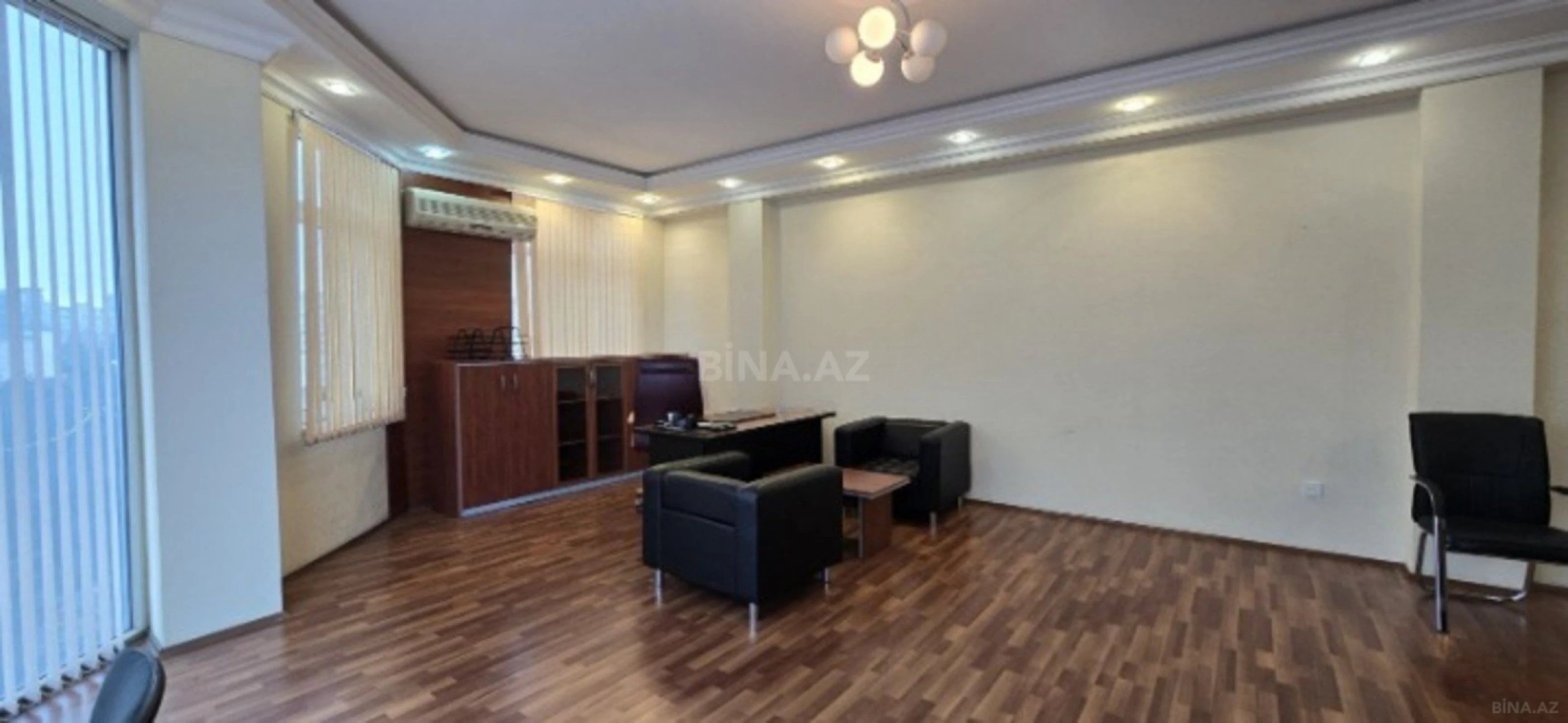 Kirayə verilir 5 otaqlı ofis 270 m²