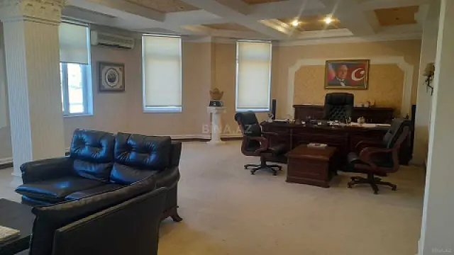 Kirayə verilir 5 otaqlı ofis 270 m² — Bakı, Nərimanov 5 otaq 270.00 m²