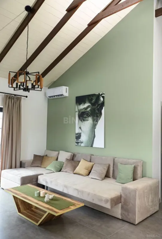 Kirayə verilir 3 otaqlı həyət evi 220 m²