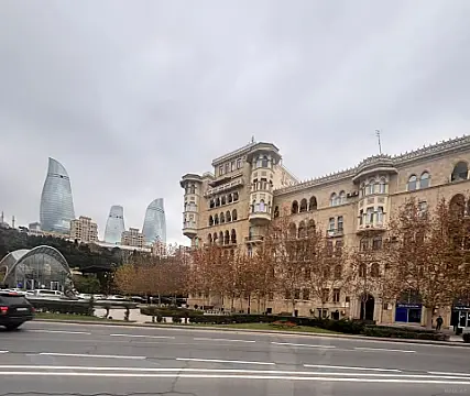 Satılır 3 otaqlı mənzil 120 m² — Bakı, Səbail 3 otaq 120.00 m²