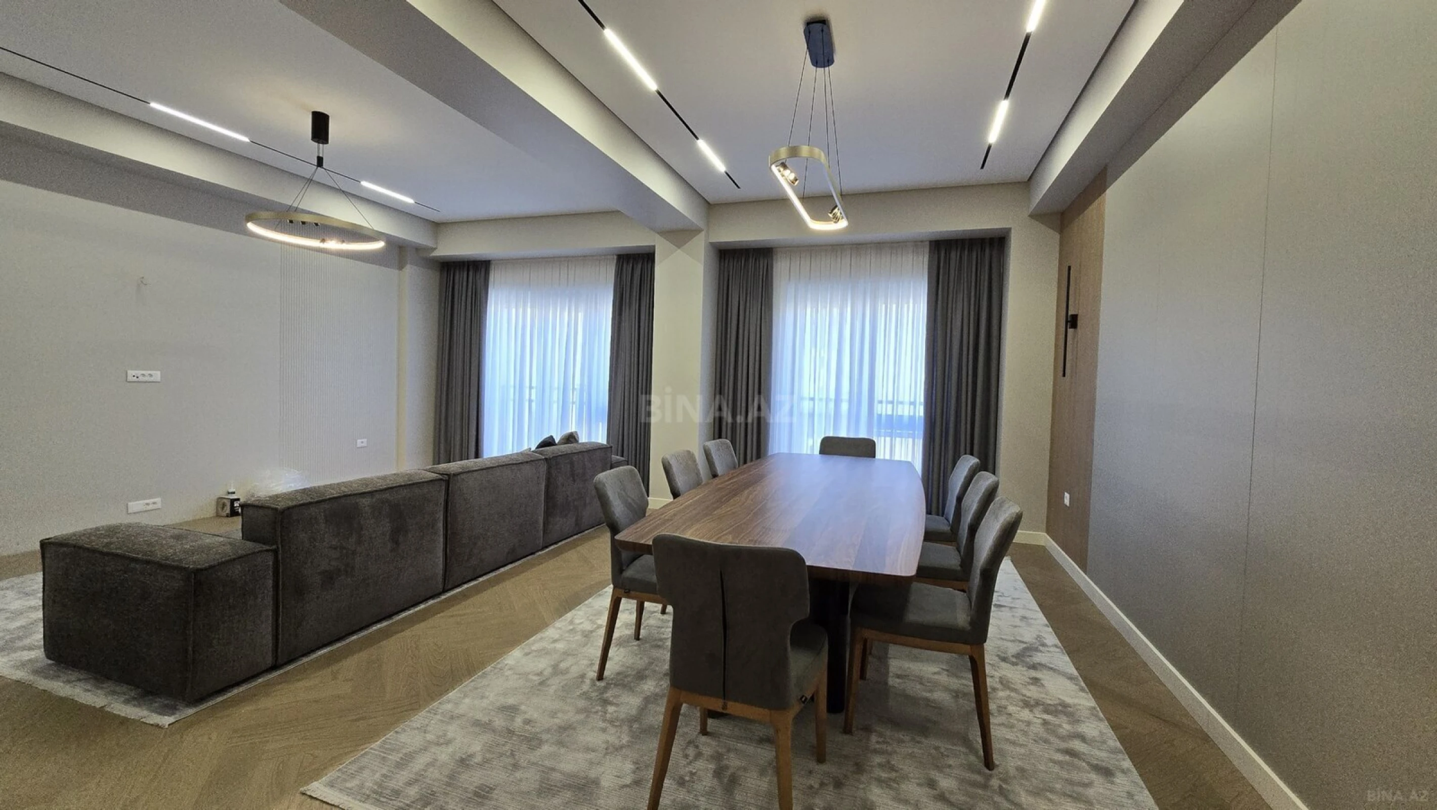 Kirayə verilir 5 otaqlı mənzil 190 m²