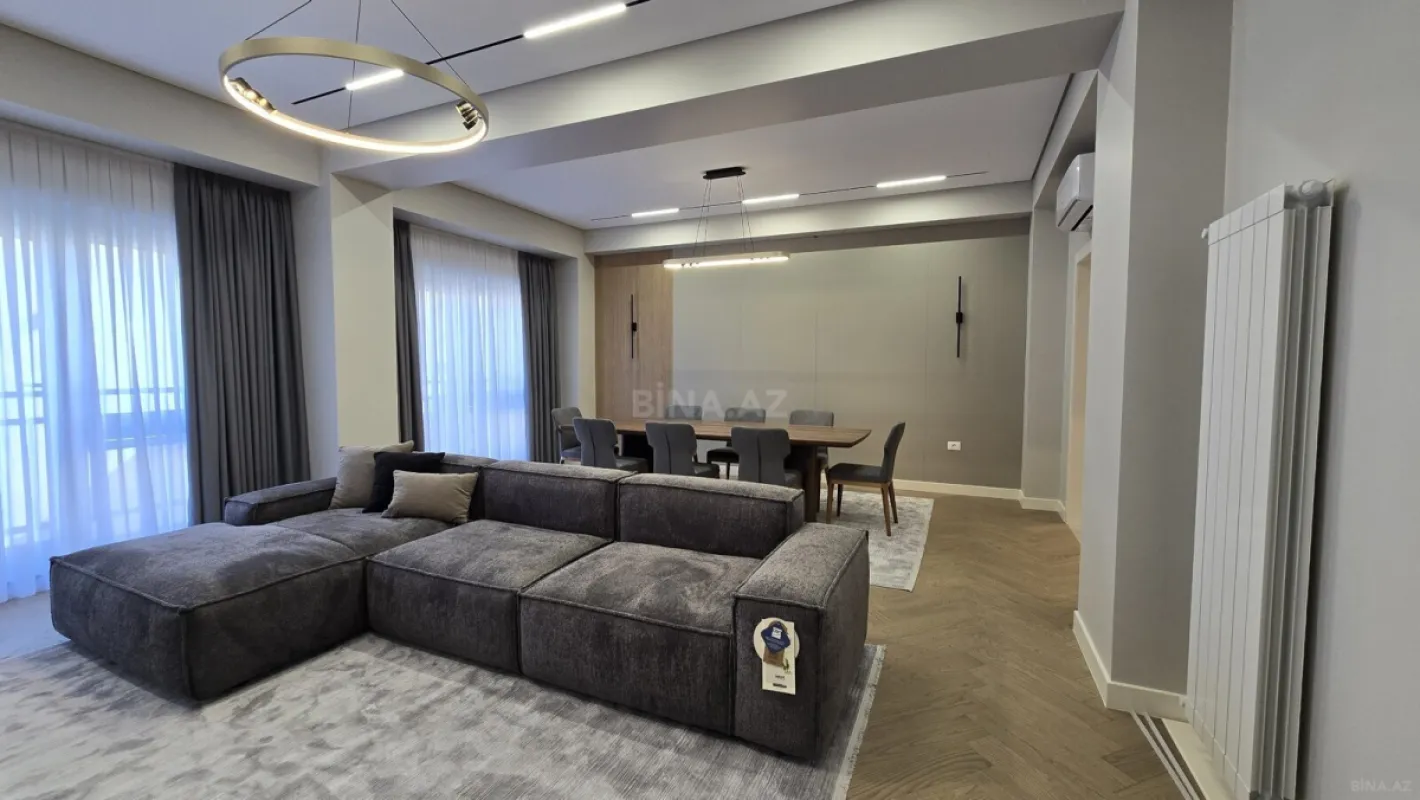 Kirayə verilir 5 otaqlı mənzil 190 m²