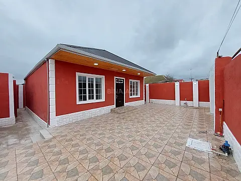 Satılır 3 otaqlı həyət evi 105 m²