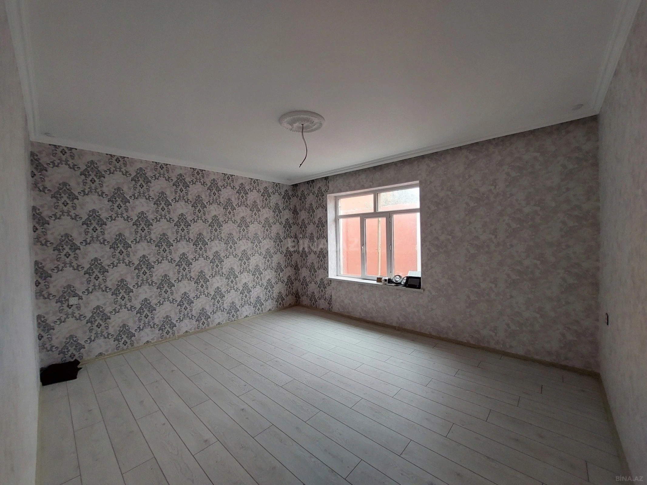Satılır 3 otaqlı həyət evi 105 m²