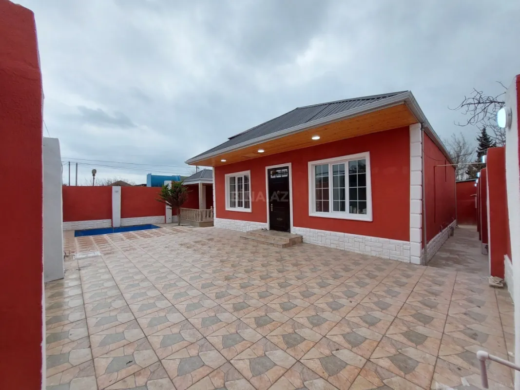 Satılır 3 otaqlı həyət evi 105 m²