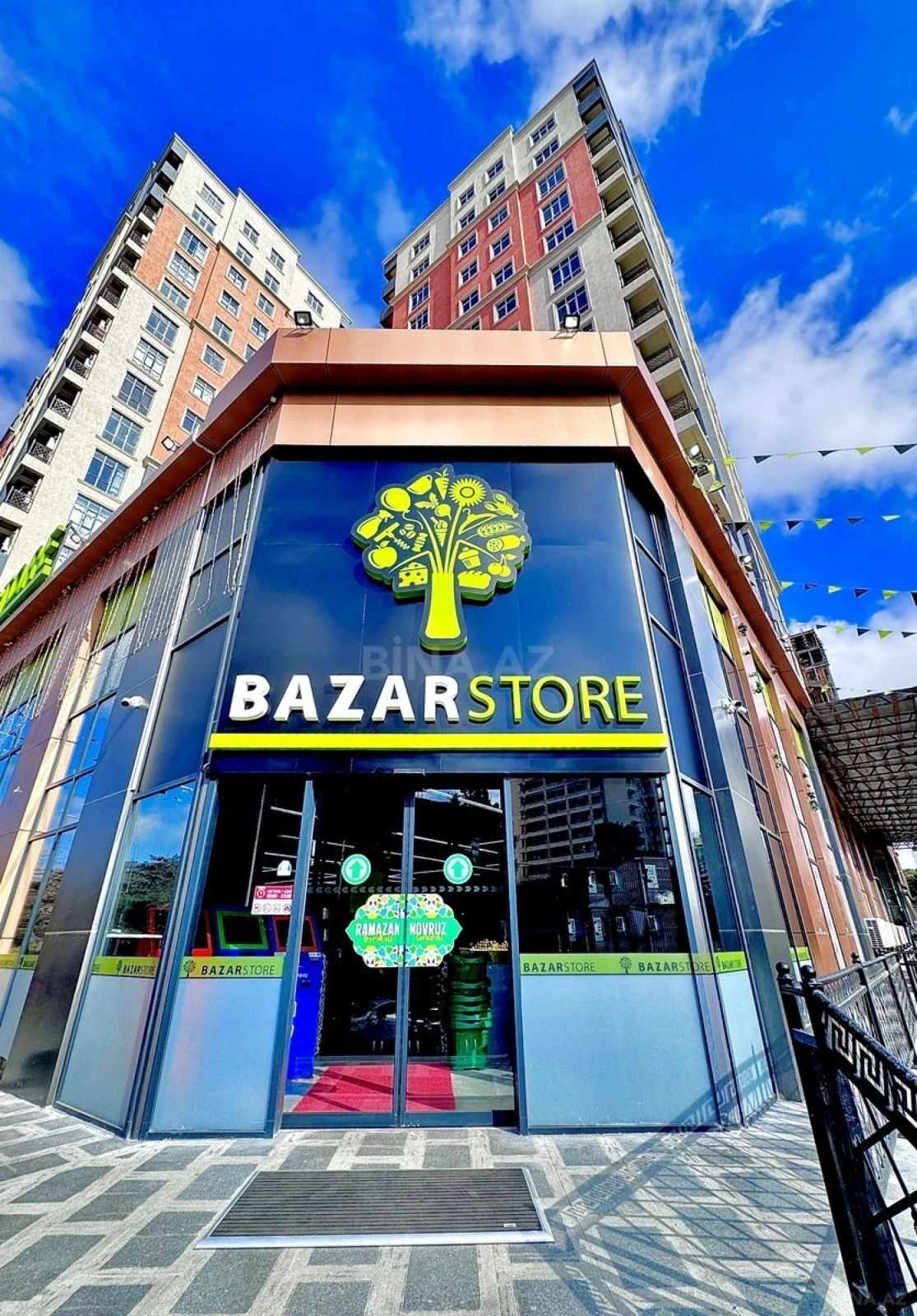 Satılır 3 otaqlı mənzil 111 m²