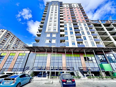 Satılır 3 otaqlı mənzil 111 m²