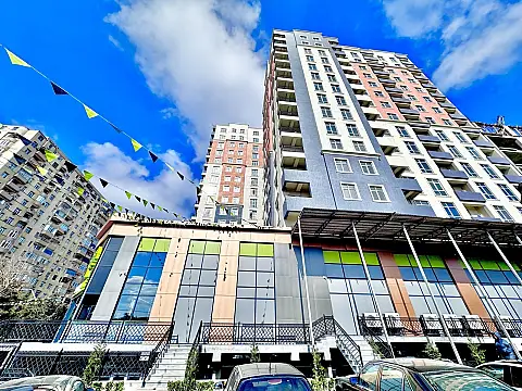 Satılır 3 otaqlı mənzil 111 m²
