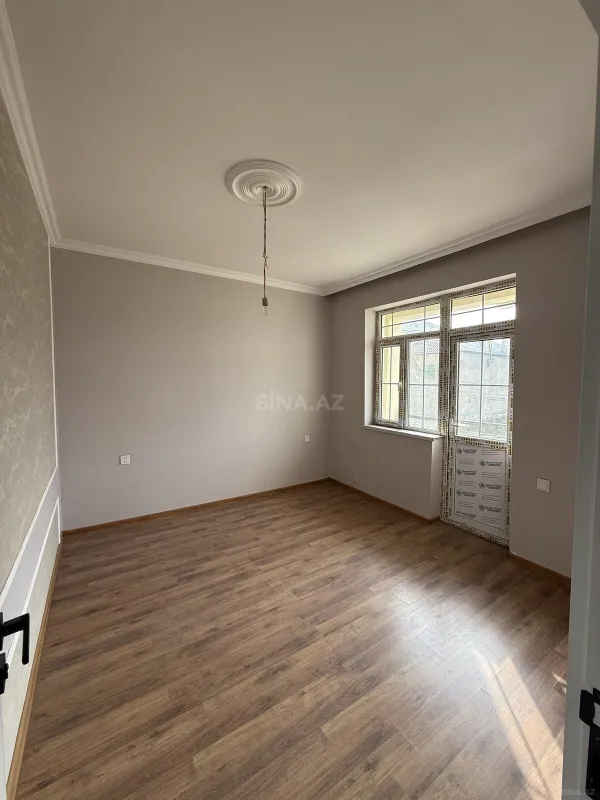 Satılır 4 otaqlı həyət evi 150 m²
