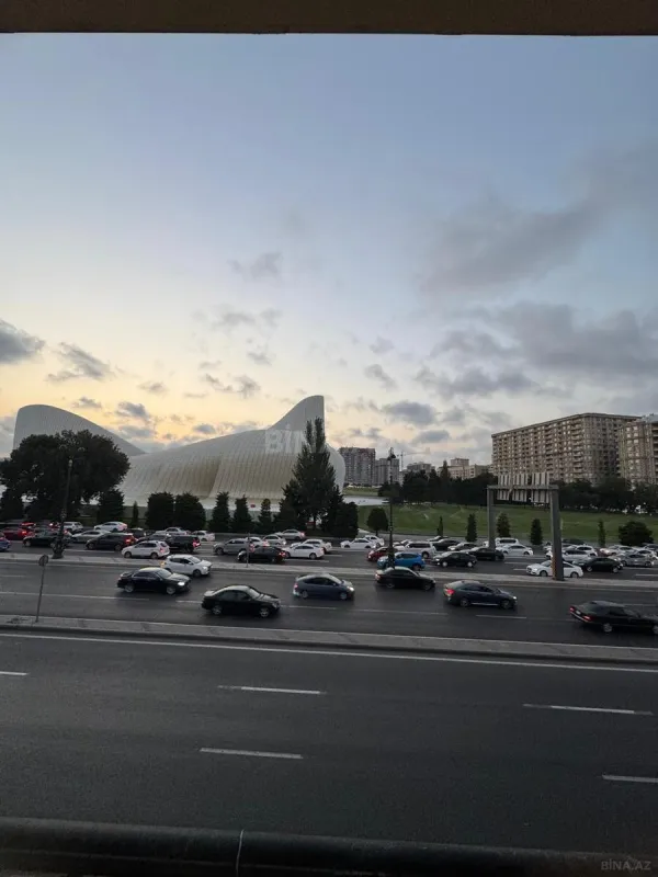 Satılır 3 otaqlı mənzil 70 m²