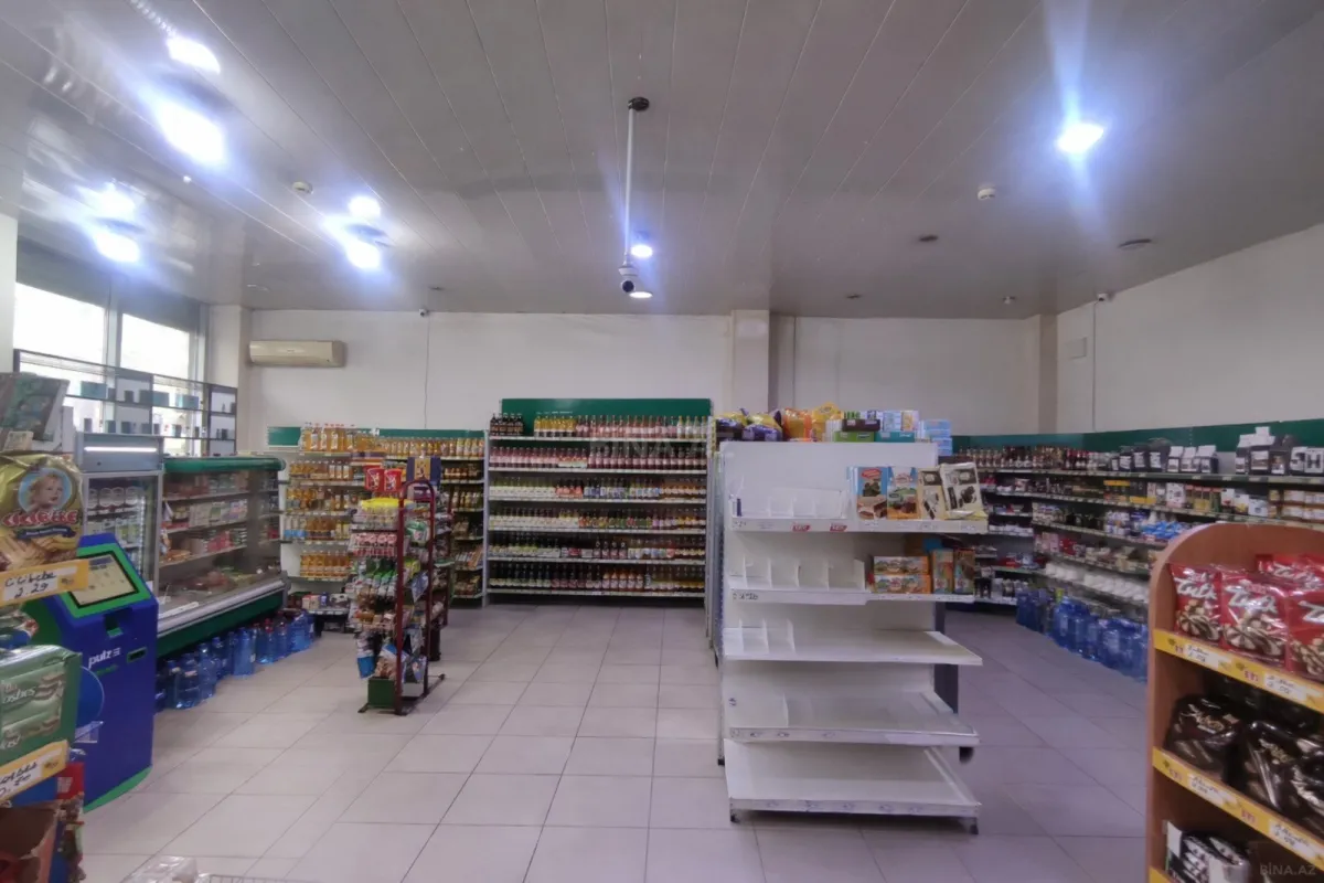 Satılır obyekt 156 m²