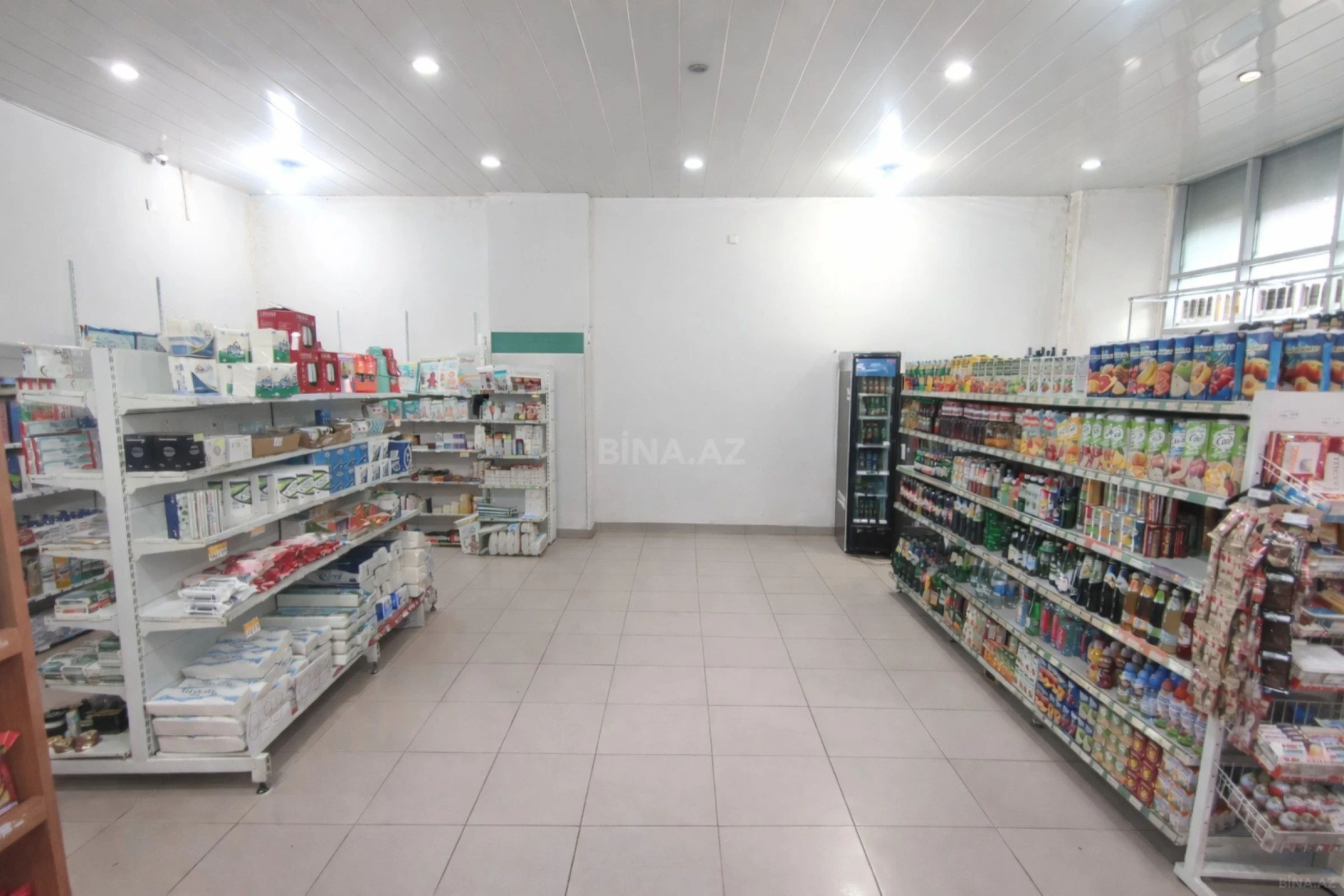 Satılır obyekt 156 m²