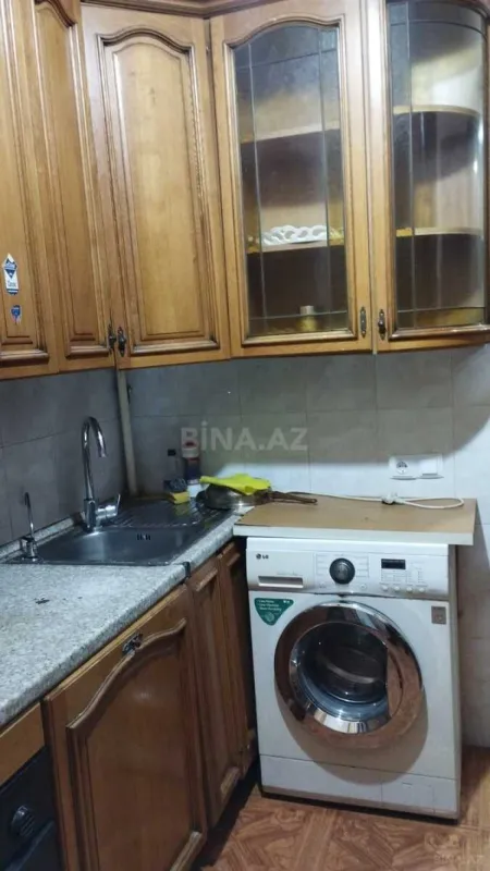 Kirayə verilir 2 otaqlı mənzil 70 m²