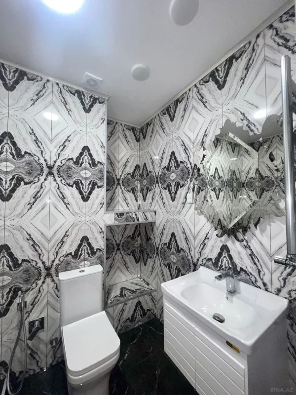 Satılır 3 otaqlı mənzil 105 m²