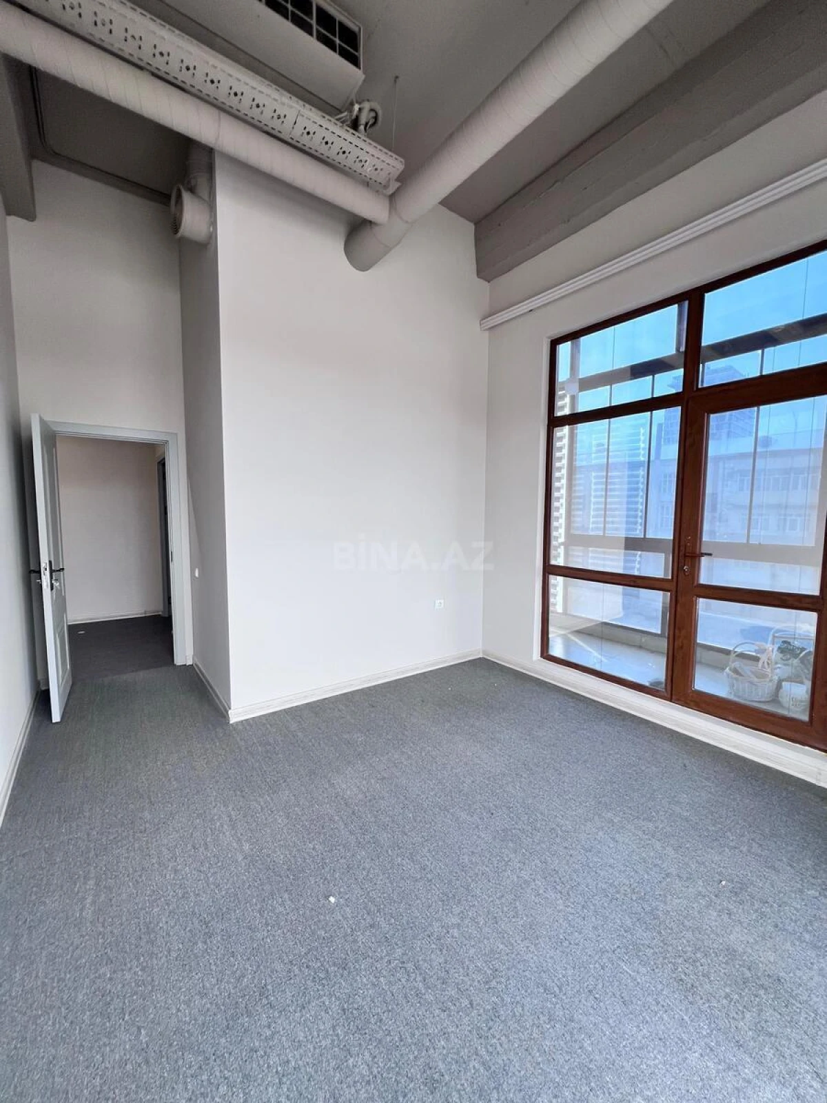 Kirayə verilir 4 otaqlı ofis 160 m²