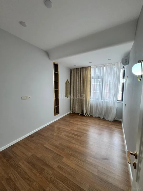 Satılır 2 otaqlı mənzil 53 m²