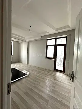 Satılır 3 otaqlı mənzil 140 m²