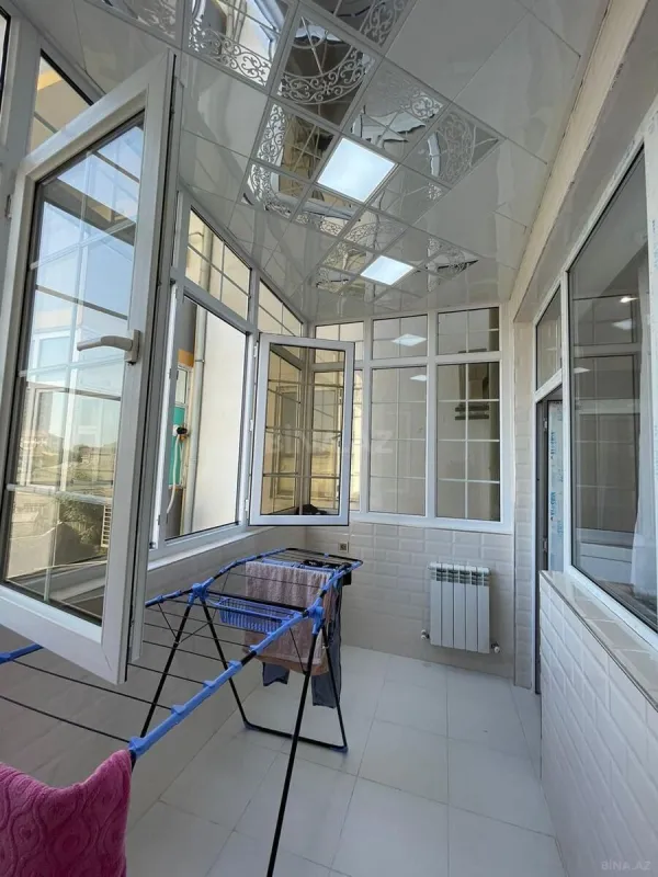 Satılır 3 otaqlı mənzil 97 m²