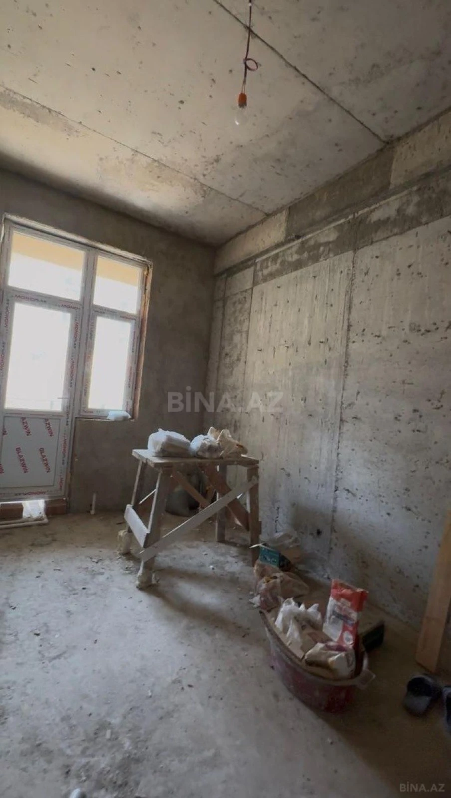 Satılır 2 otaqlı mənzil 47 m²