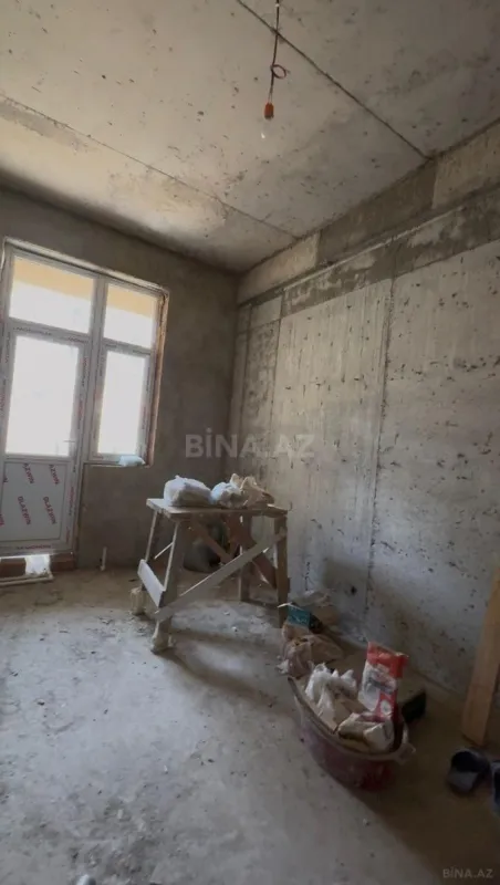 Satılır 2 otaqlı mənzil 47 m²