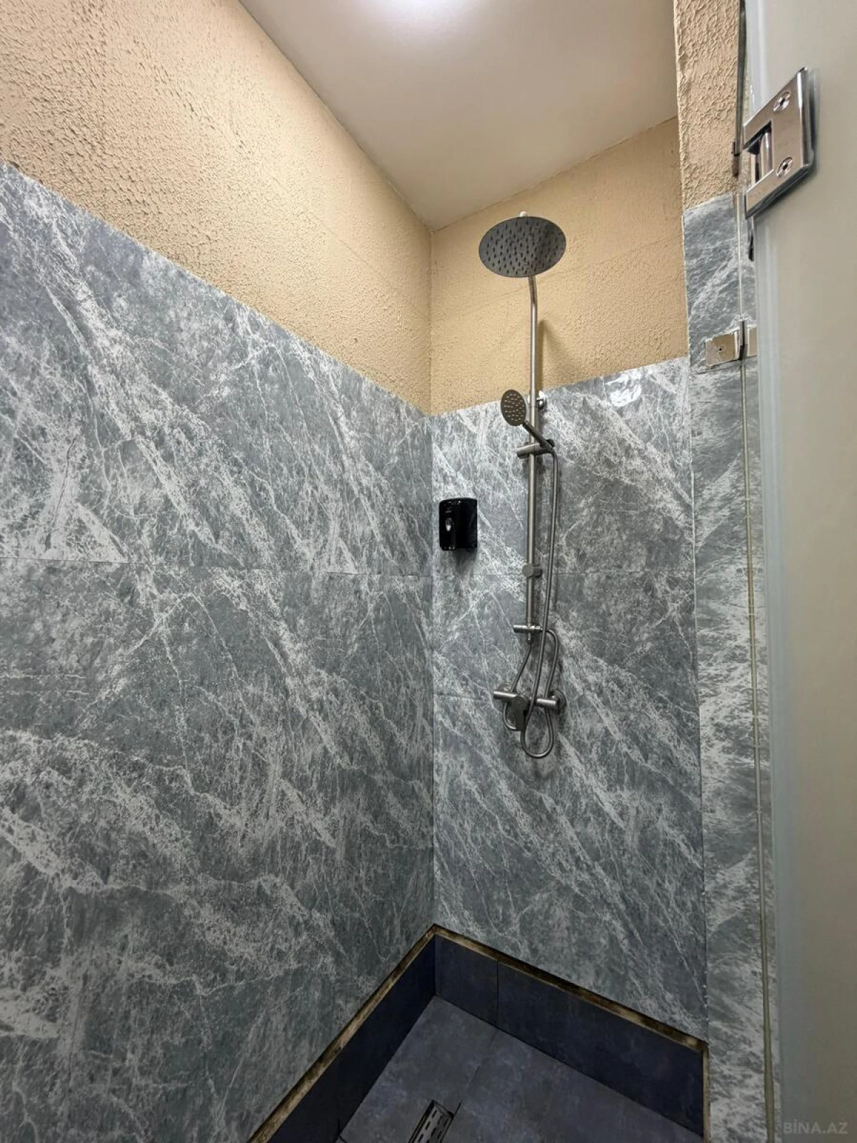 Kirayə verilir obyekt 135 m²