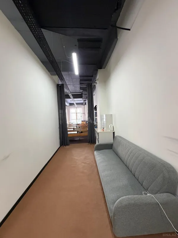 Kirayə verilir obyekt 135 m²