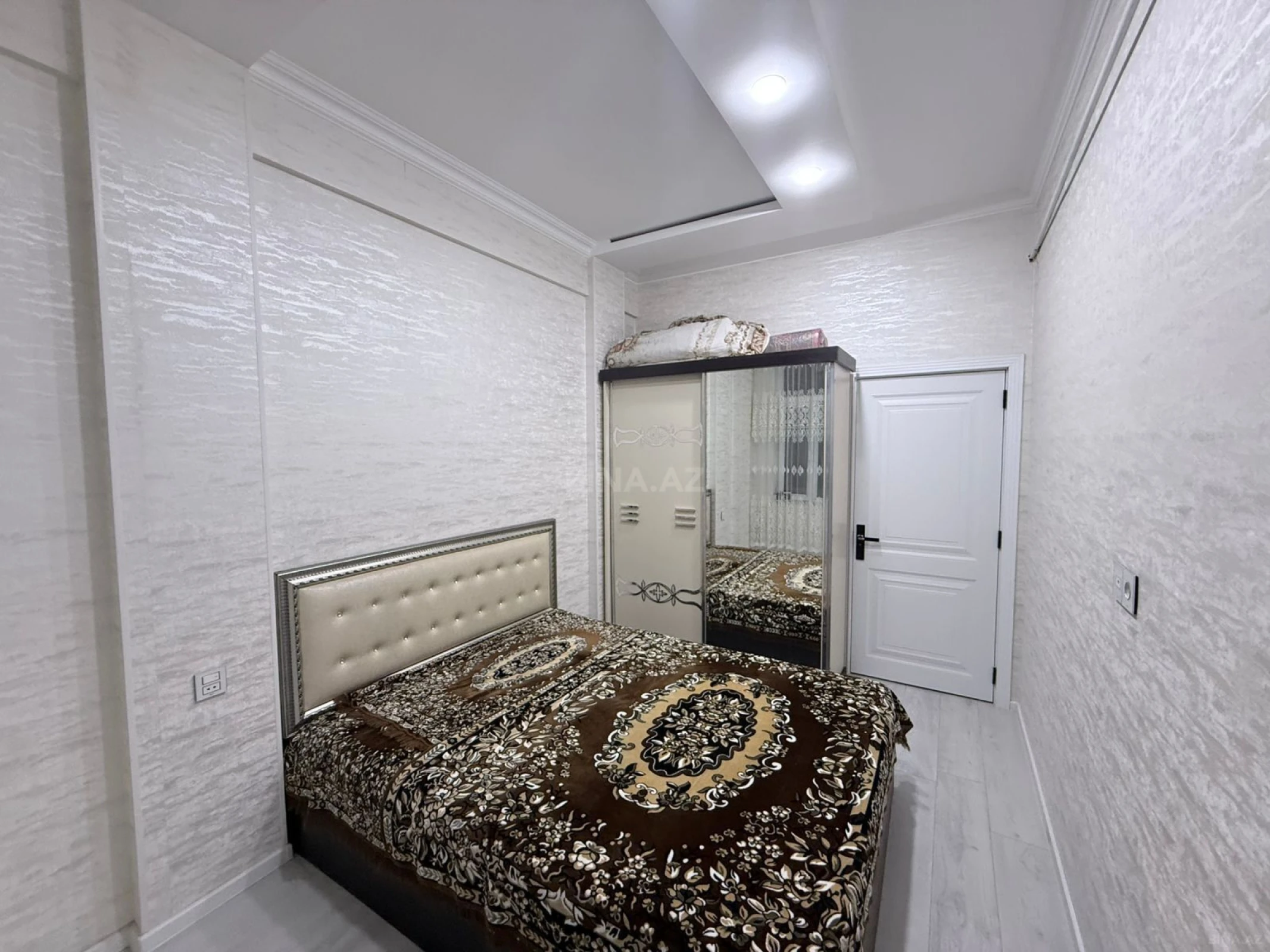 Kirayə verilir 2 otaqlı mənzil 52 m²