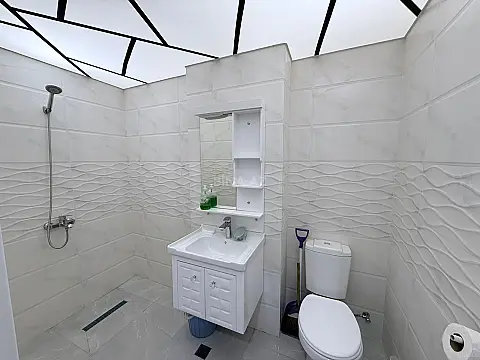 Kirayə verilir 2 otaqlı mənzil 52 m²