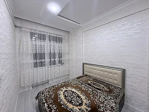 Kirayə verilir 2 otaqlı mənzil 52 m²