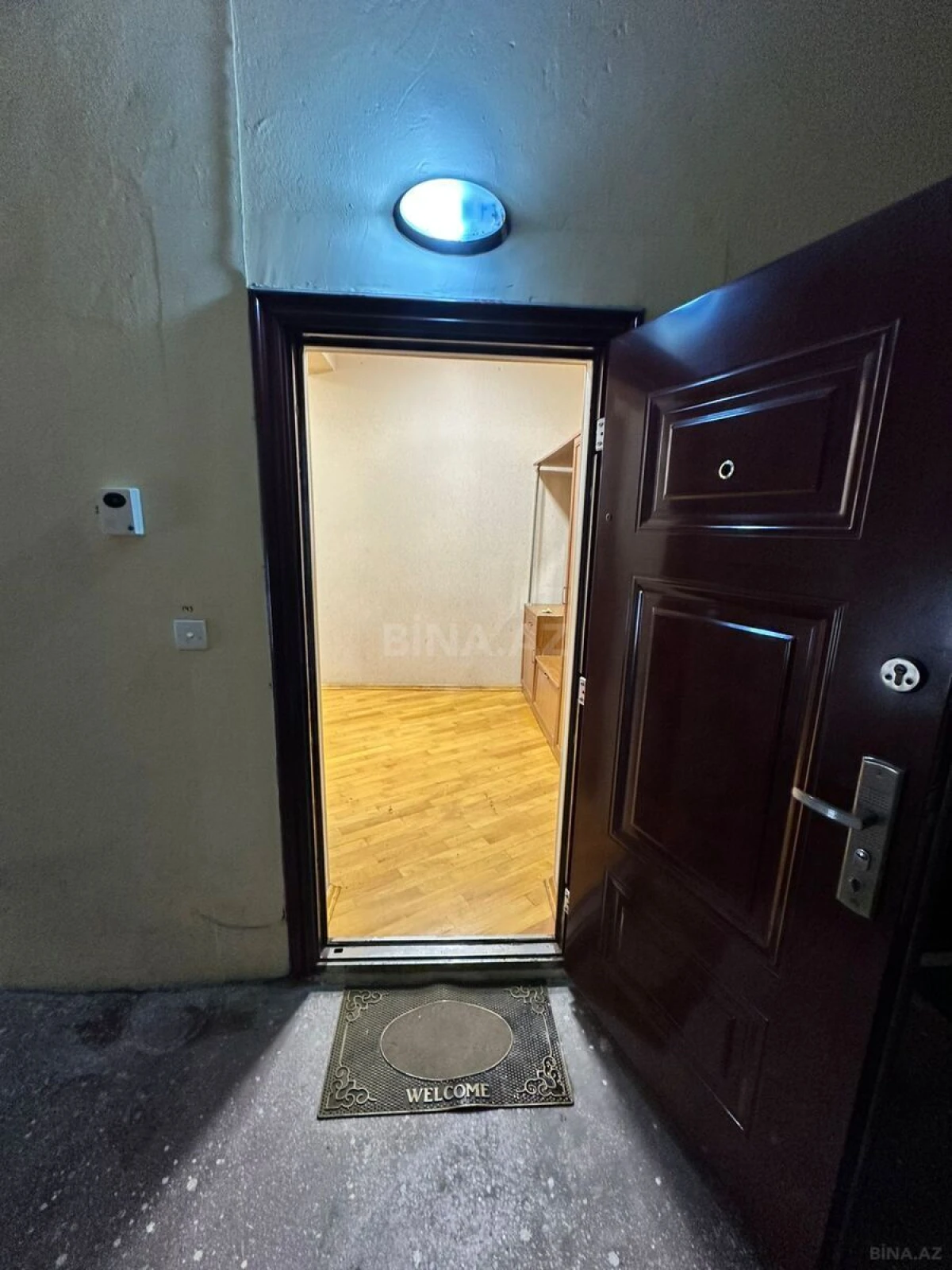 Kirayə verilir 2 otaqlı mənzil 60 m²