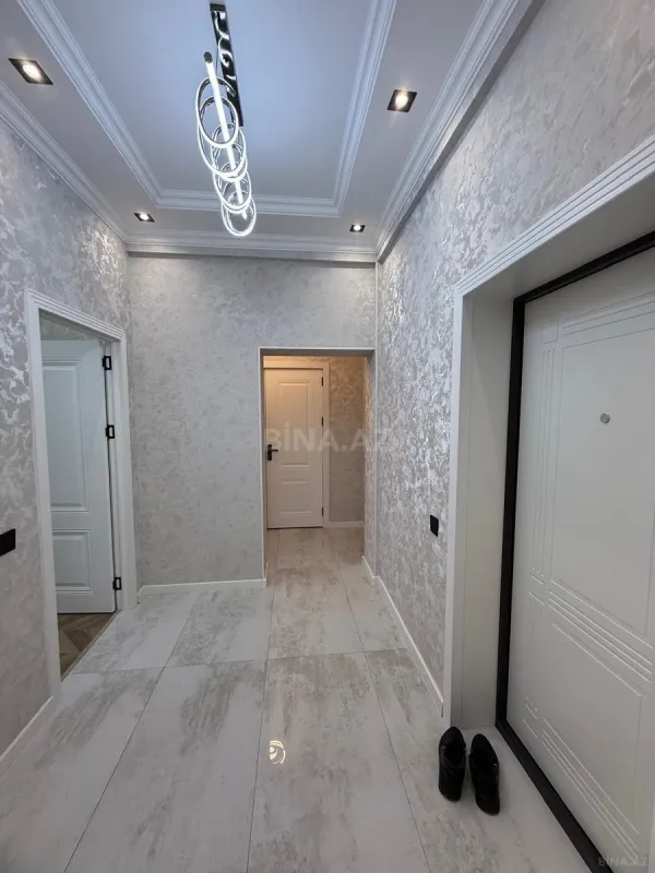 Satılır 2 otaqlı mənzil 66 m²