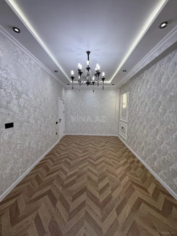 Satılır 2 otaqlı mənzil 66 m²