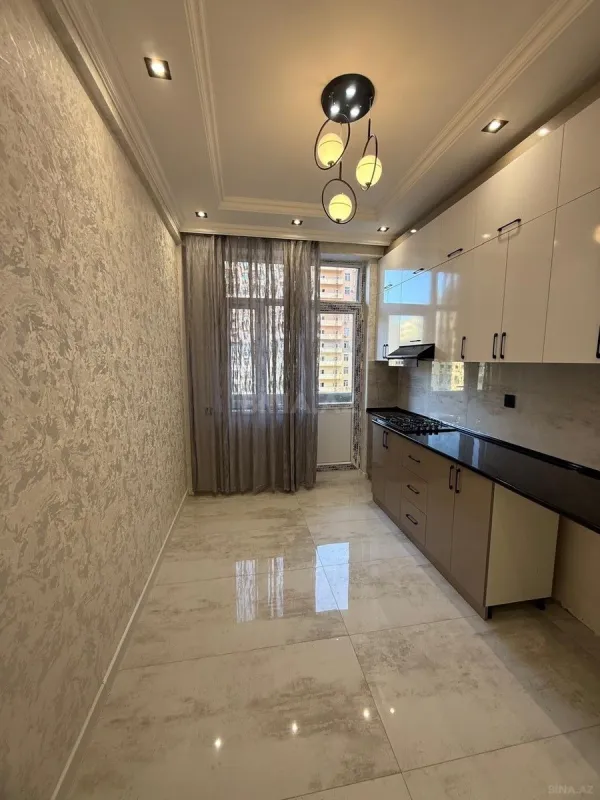Satılır 2 otaqlı mənzil 66 m²