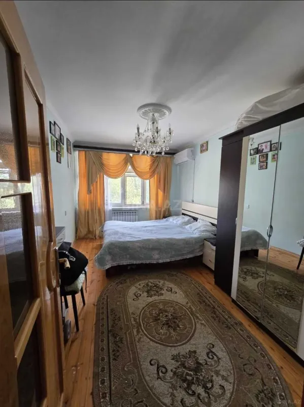 Satılır 3 otaqlı mənzil 86 m²