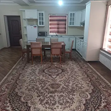 Kirayə verilir 5 otaqlı həyət evi 100 m²