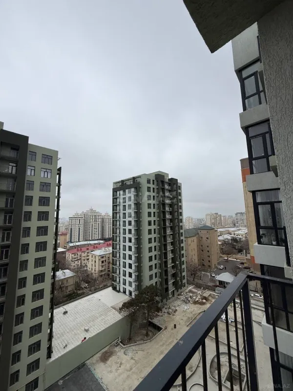 Satılır 2 otaqlı mənzil 73 m²