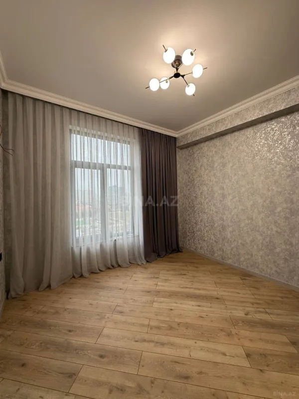 Satılır 2 otaqlı mənzil 73 m²