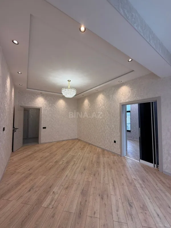 Satılır 2 otaqlı mənzil 73 m²