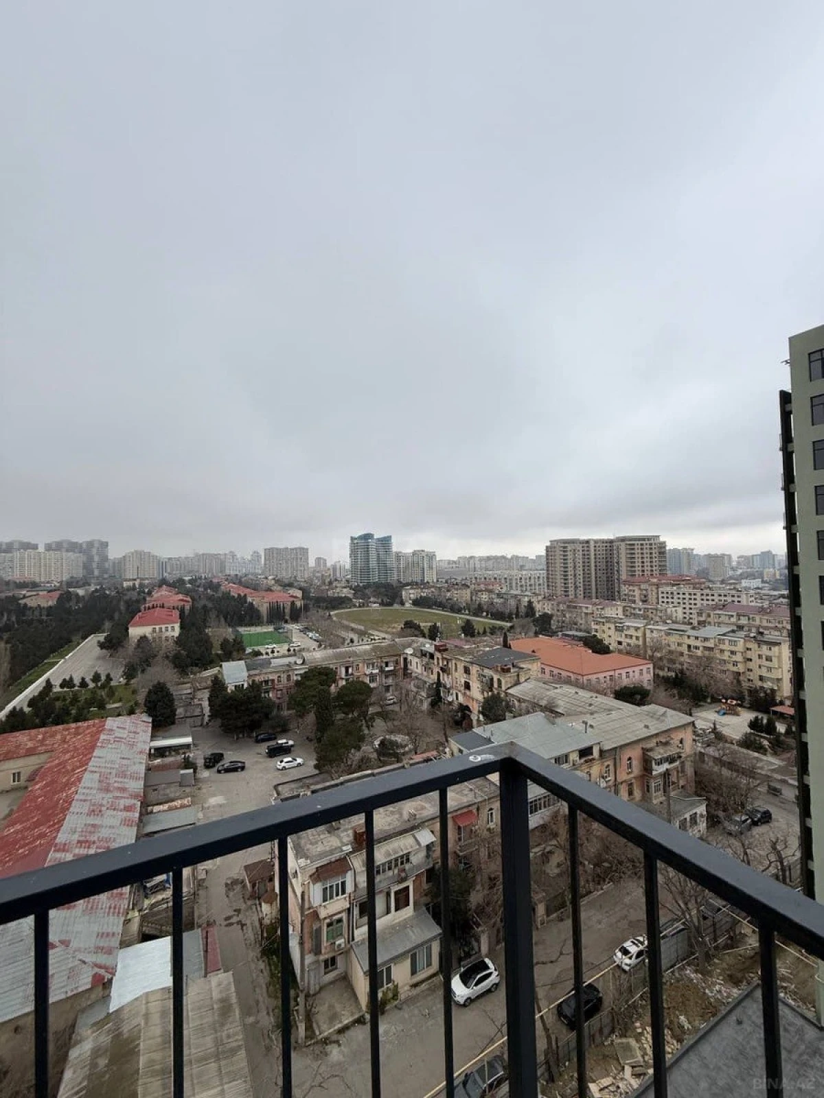 Satılır 2 otaqlı mənzil 73 m²