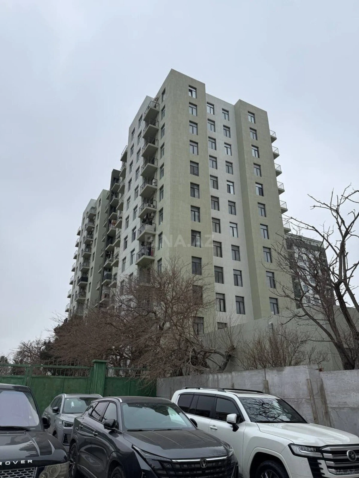 Satılır 2 otaqlı mənzil 73 m²